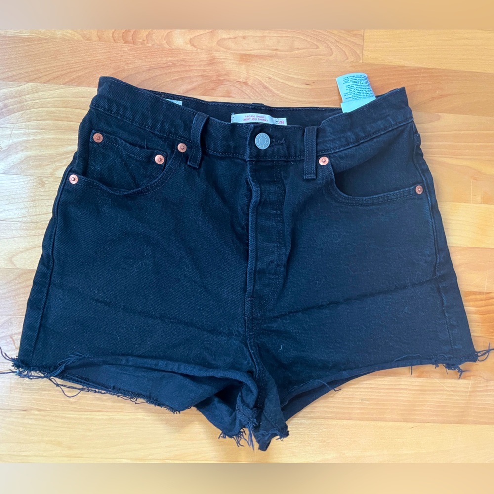 Women's Ribcage Shorts